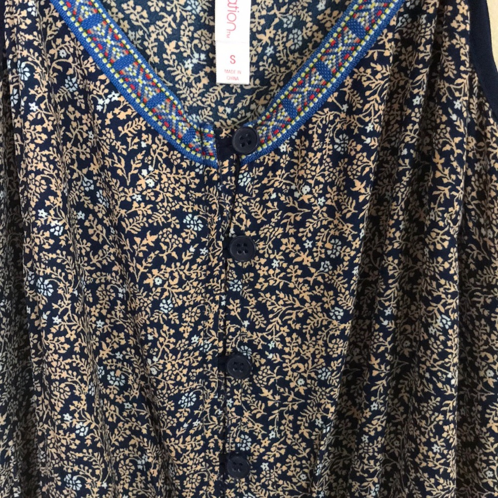 Patterned romper - Picture 2 of 4